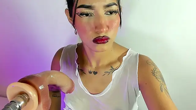 Snapshot of baby_naughty1_ chatting on September 2025 01:32:01 PM baby naughty1 online show from September 2025 01:32:01 PM