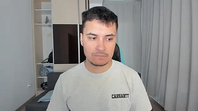 MatMalonne online show from April 2026 05:33:02 AM