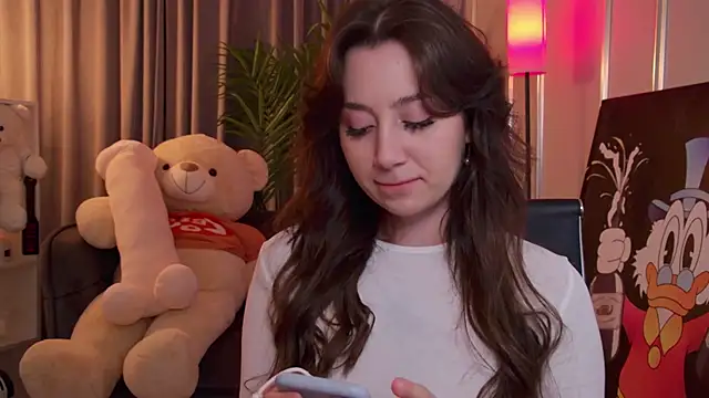 MaryReel online show from March 2025 01:04:01 PM