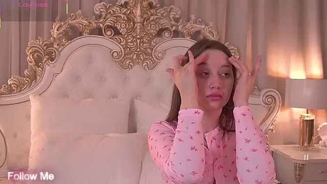 MaryReel online show from September 2025 06:19:02 PM