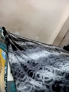 Snapshot of Shubuu__x chatting on February 2026 09:08:02 AM Shubuu x online show from February 2026 09:08:02 AM