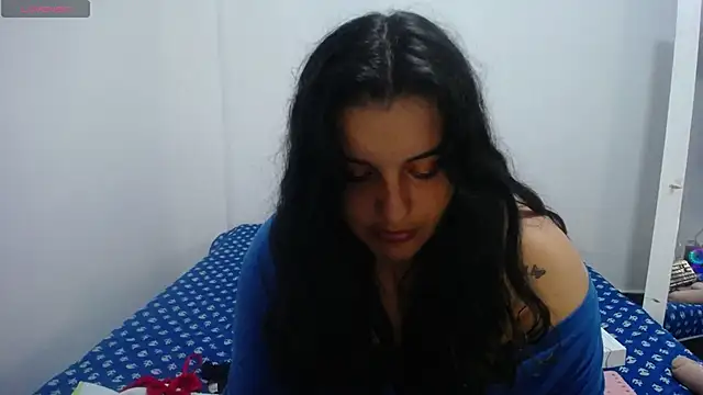 Laurenkenner  online show from December 2024 10:16:02 PM