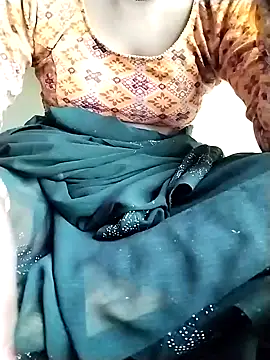 Snapshot of Cutkajal chatting on January 2025 07:25:02 AM Cutkajal online show from January 2025 07:25:02 AM