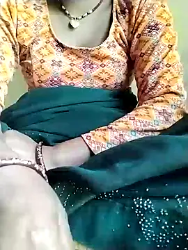 Snapshot of Cutkajal chatting on February 2025 06:54:01 AM Cutkajal online show from February 2025 06:54:01 AM