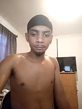 29YOURZ 28  online show from December 2024 09:18:01 AM