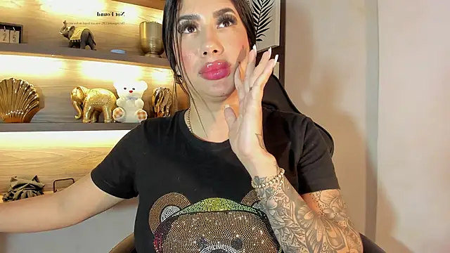 kiim taaylor online show from February 2025 11:30:01 AM