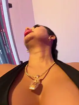 kiim taaylor online show from March 2025 11:34:02 AM