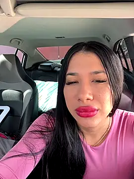 kiim taaylor online show from September 2025 12:42:02 PM