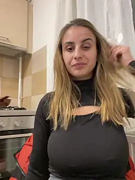 Daisyforyou online show from December 2024 08:22:01 PM