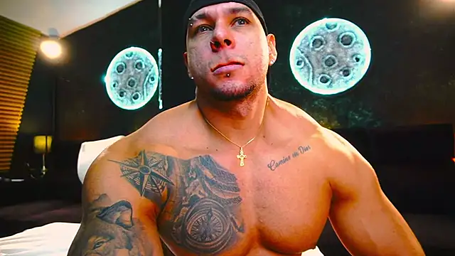 MassimoWalton2 online show from September 2025 01:03:01 PM