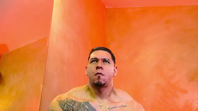 MassimoWalton2 online show from March 2026 01:51:02 PM