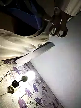 SweetLeila40 online show from January 2025 03:19:01 PM