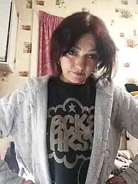 SweetLeila40 online show from December 2025 07:00:01 PM