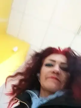 Snapshot of SweetLeila40 chatting on April 2026 04:56:02 PM SweetLeila40 online show from April 2026 04:56:02 PM