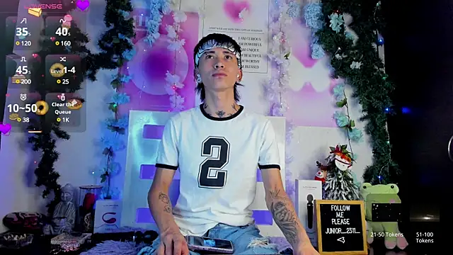 juniior 2311  online show from January 2025 10:02:01 PM