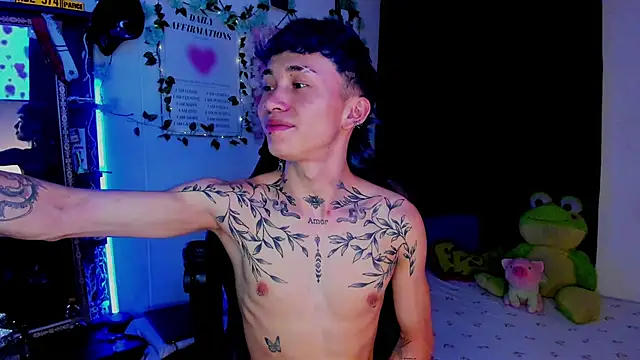 juniior 2311  online show from September 2025 04:23:02 AM