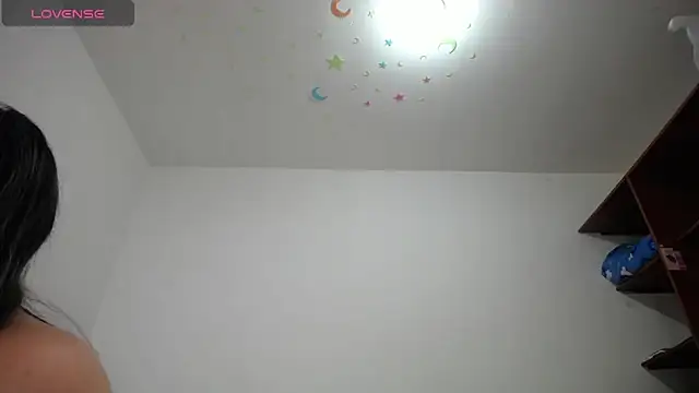 Laila Laly online show from December 2024 01:24:02 PM