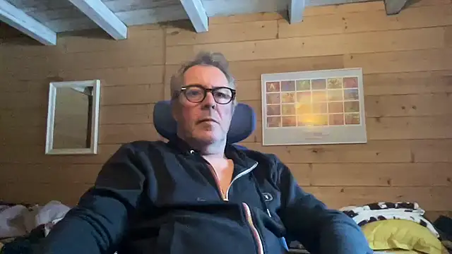 lelohop online show from December 2024 08:37:02 AM