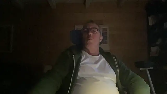 lelohop online show from October 2025 06:27:02 AM