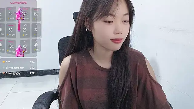 Lvy--v online show from January 2025 01:53:02 AM