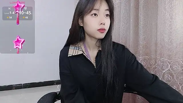 Lvy--v online show from January 2025 10:28:02 PM