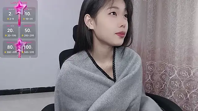 Lvy--v online show from February 2025 10:40:01 PM