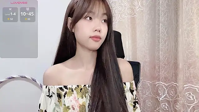 Lvy--v online show from October 2025 10:51:01 PM