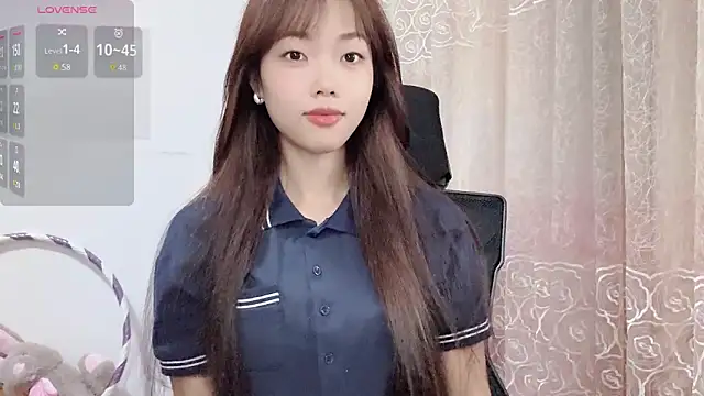 Lvy--v online show from October 2025 10:44:02 PM