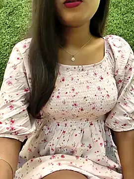 Snapshot of yhona_darling chatting on April 2026 09:06:01 AM yhona darling online show from April 2026 09:06:01 AM