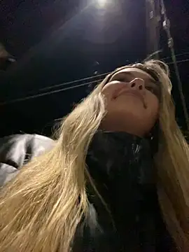 Snapshot of Odett_ chatting on January 2025 02:37:01 AM Odett online show from January 2025 02:37:01 AM