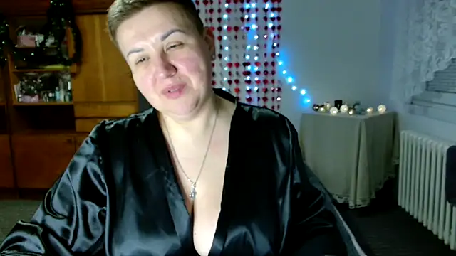 Annet1912 online show from February 2025 08:51:02 PM