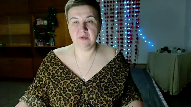 Annet1912 online show from February 2025 06:13:02 PM