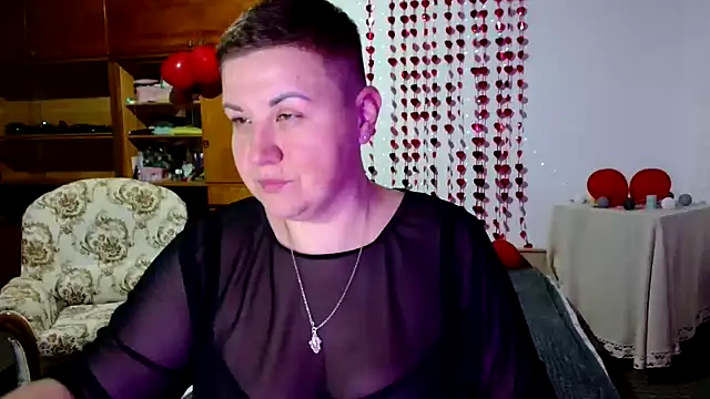 Annet1912 online show from February 2025 06:21:01 PM