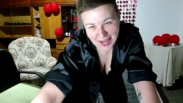 Annet1912 online show from February 2025 07:05:02 PM