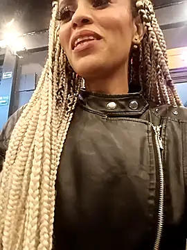 BlairSamy online show from December 2024 03:37:01 AM