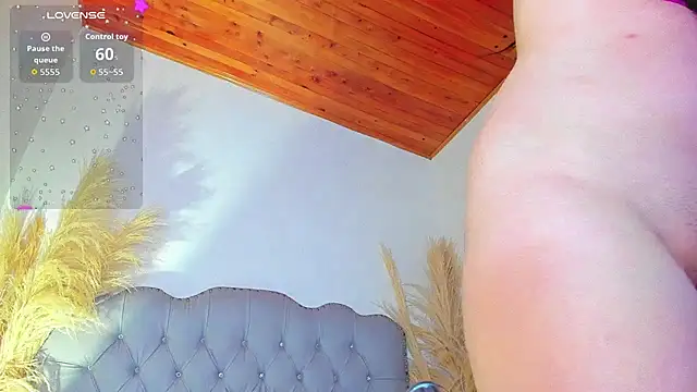 Tahiraa  online show from December 2025 01:09:01 PM