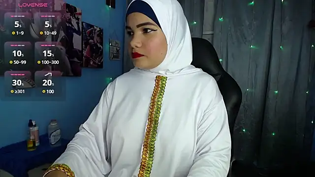 Snapshot of Falak-Yasin chatting on February 2025 01:08:02 PM Falak-Yasin online show from February 2025 01:08:02 PM