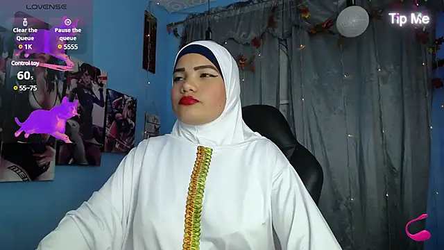 Snapshot of Falak-Yasin chatting on February 2025 12:22:01 PM Falak-Yasin online show from February 2025 12:22:01 PM