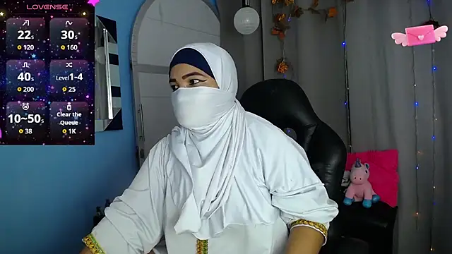 Snapshot of Falak-Yasin chatting on September 2025 12:16:02 PM Falak-Yasin online show from September 2025 12:16:02 PM