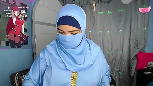 Snapshot of Falak-Yasin chatting on October 2025 12:59:01 PM Falak-Yasin online show from October 2025 12:59:01 PM