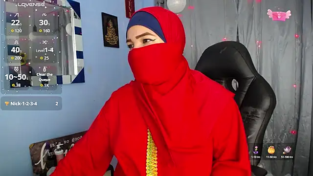 Snapshot of Falak-Yasin chatting on October 2025 12:20:01 PM Falak-Yasin online show from October 2025 12:20:01 PM