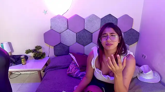 Horny tgn online show from January 2025 09:16:01 PM