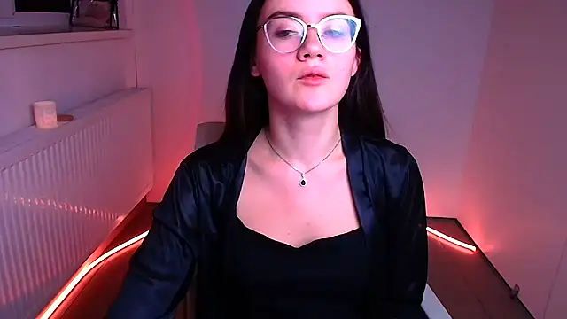 Josephine jo online show from December 2024 07:36:02 AM