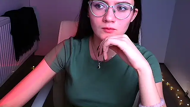 Josephine jo online show from December 2024 10:22:01 PM