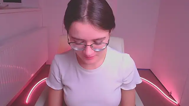 Josephine jo online show from February 2025 06:35:01 AM