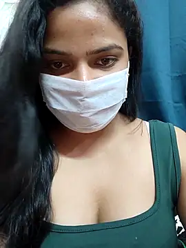 Myloveurvi online show from April 2026 05:54:02 PM