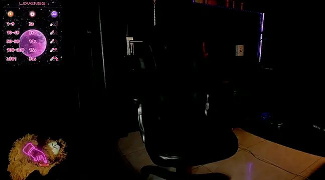 Snapshot of ZhoeStrong chatting on February 2025 12:28:01 AM ZhoeStrong online show from February 2025 12:28:01 AM