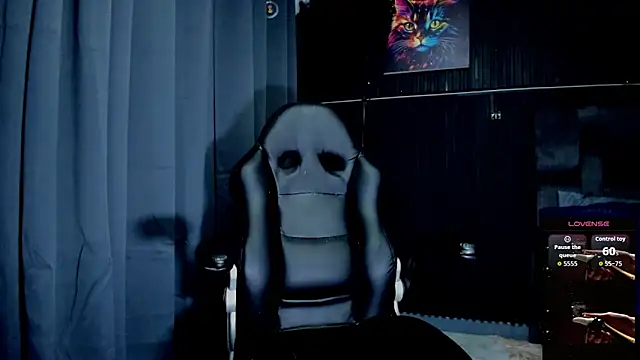 Snapshot of ZhoeStrong chatting on November 2025 07:29:02 PM ZhoeStrong online show from November 2025 07:29:02 PM