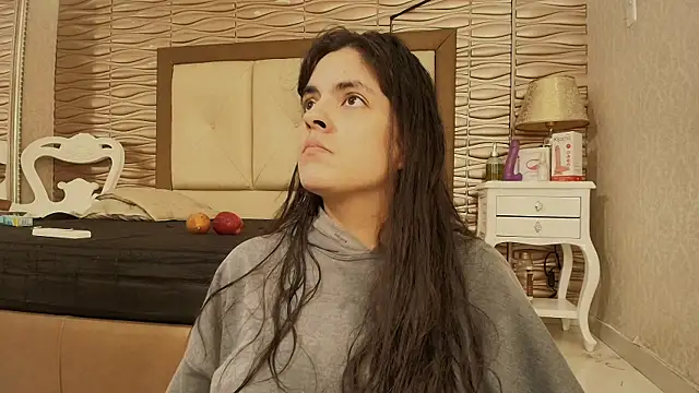 sofiaclauss online show from September 2025 08:09:02 PM