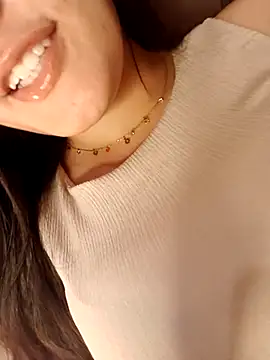 im here- online show from February 2025 11:43:02 PM